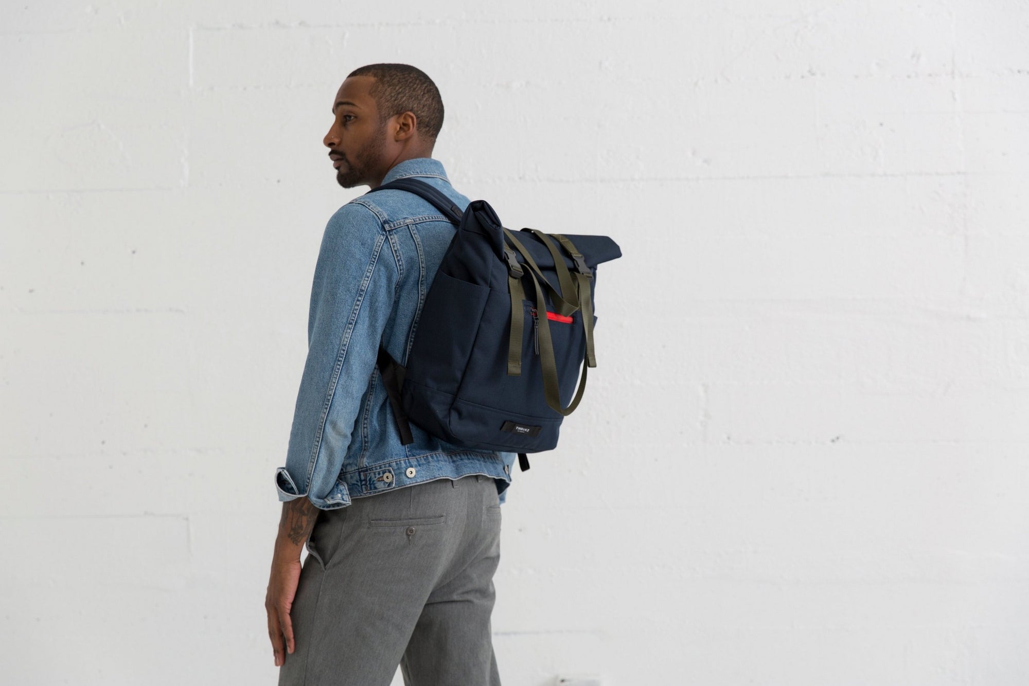timbuk2 forge backpack tote sidewalk one size TBH Carbon Coated Luggage Online its an environmentally friendly tote that looks (and feels) good Timbuk2 Flight Daypack 44 cm